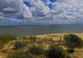 Три стихии. Земля. Вода. Воздух.